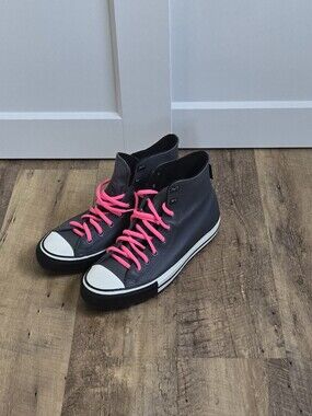 Converse Grey And Pink High Top Mens Sneakers. No Size Tag. Pics Of Measurements